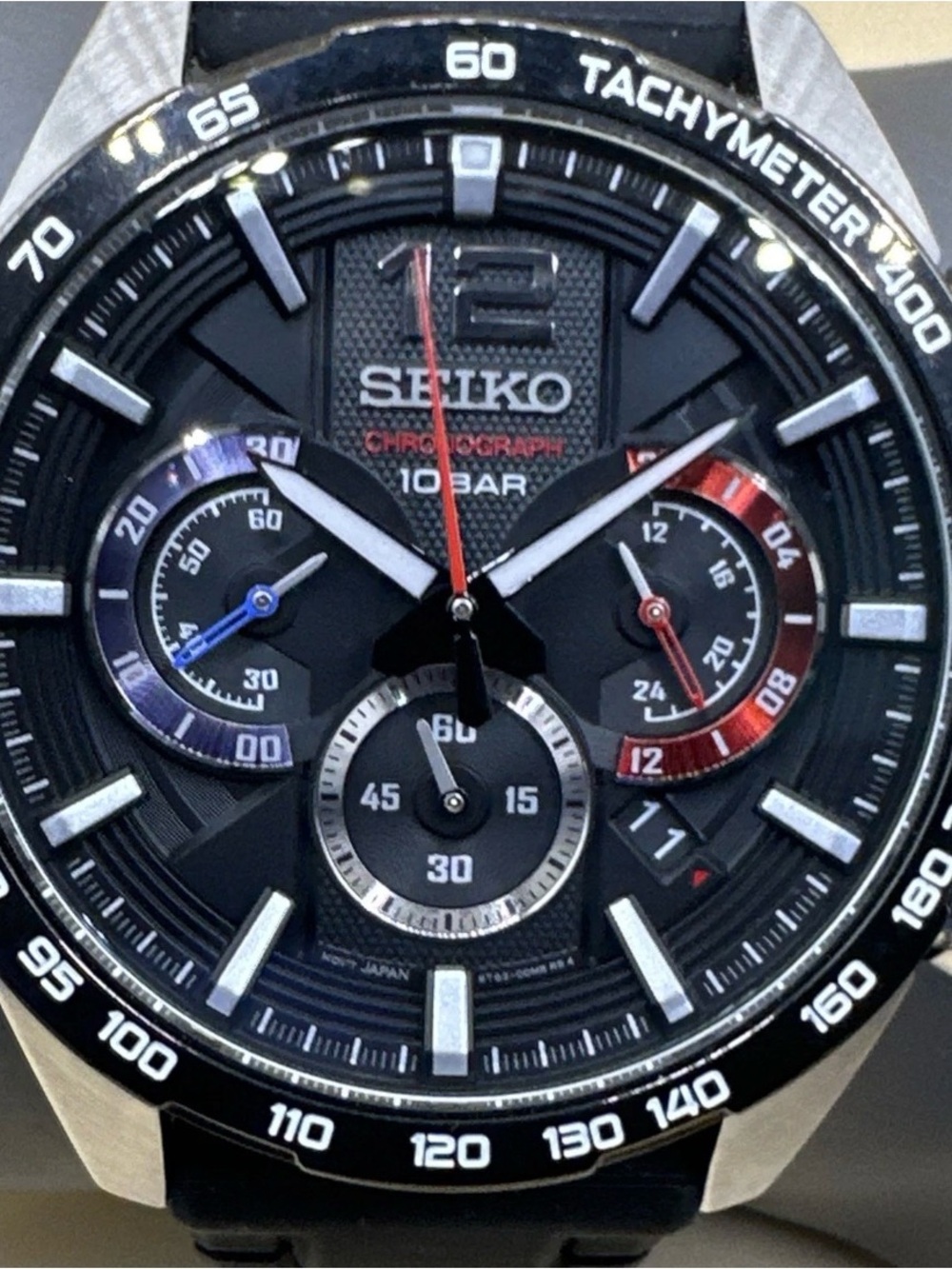 Seiko Essentials SSB347 Chronograph Quartz Mens Watch - Picture 4 of 5